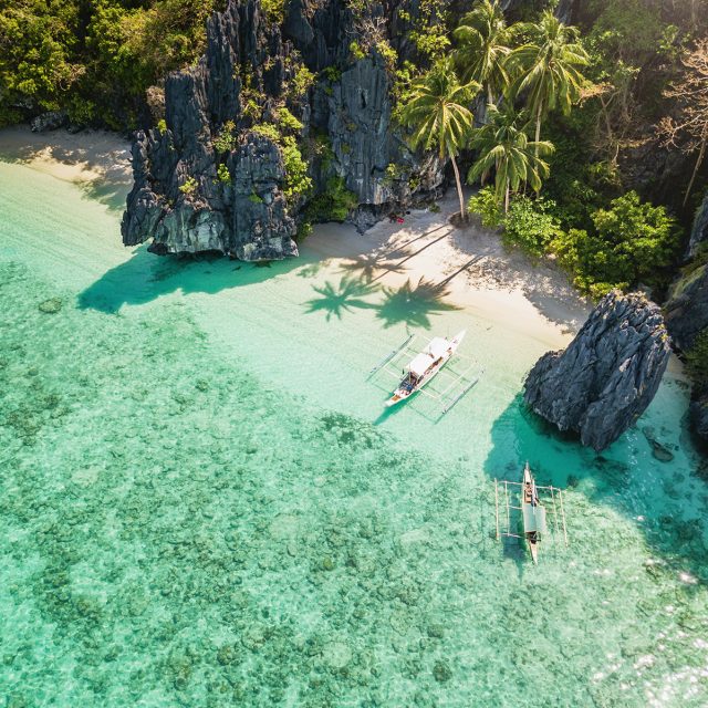 Filipine in stil V500 de Craciun si Anul Nou